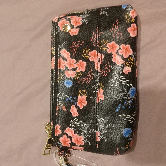 Steve Madden Wristlet Btrell NWT - Picture 4 of 5